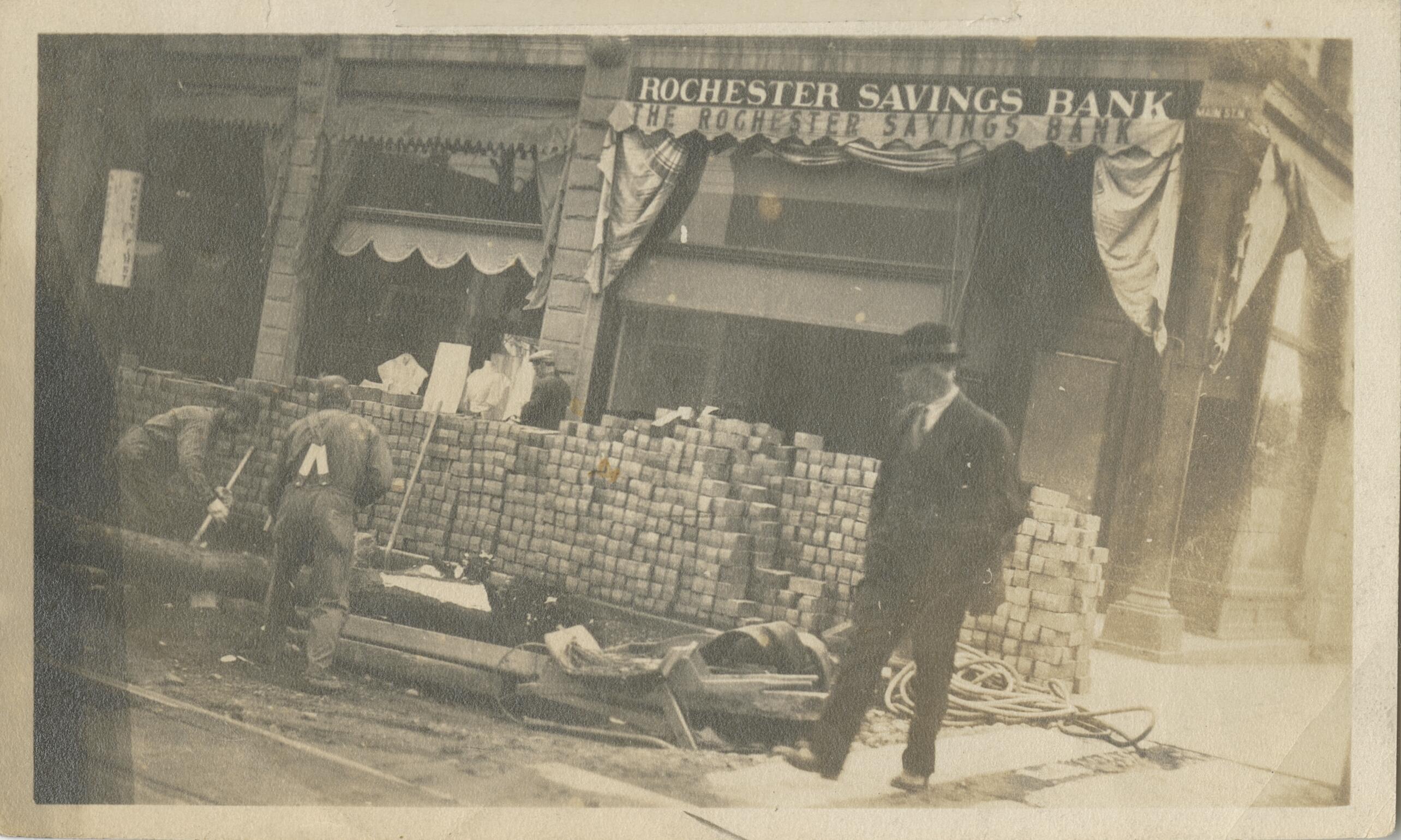 Main Street of Rochester, Michigan, 1916